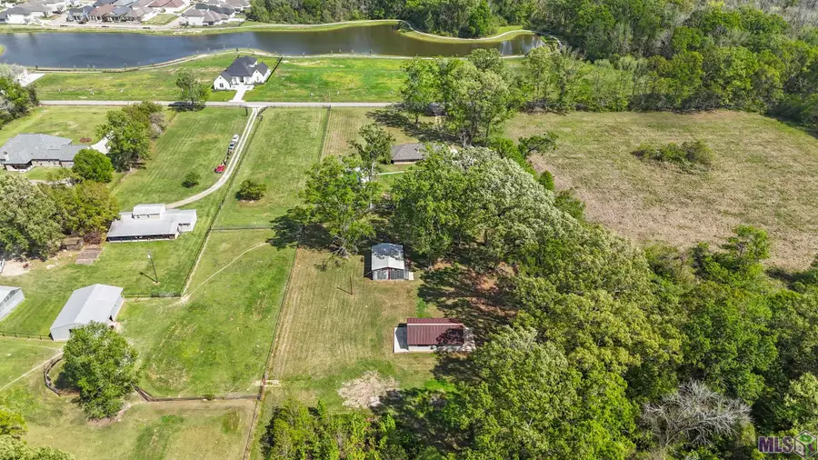 19625 Barnett Rd, Zachary, LA 70791 - #3