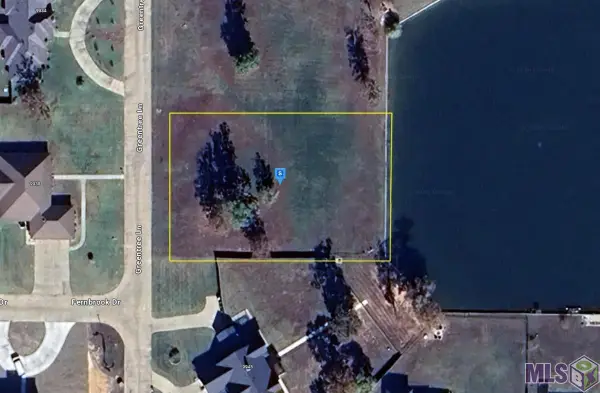 9935 Greentree Lane, Shreveport, LA 71118