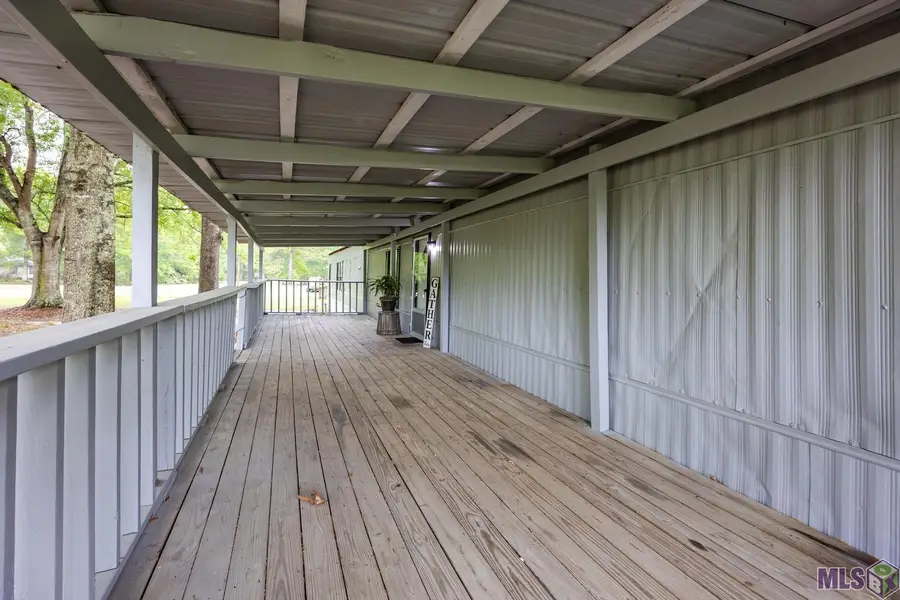 26800 Kelli Dr, Denham Springs, LA 70726 - #2