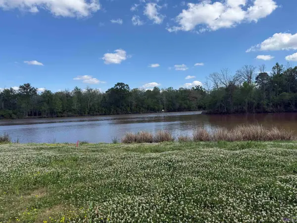 26025 La Hwy 77, Plaquemine, LA 70764