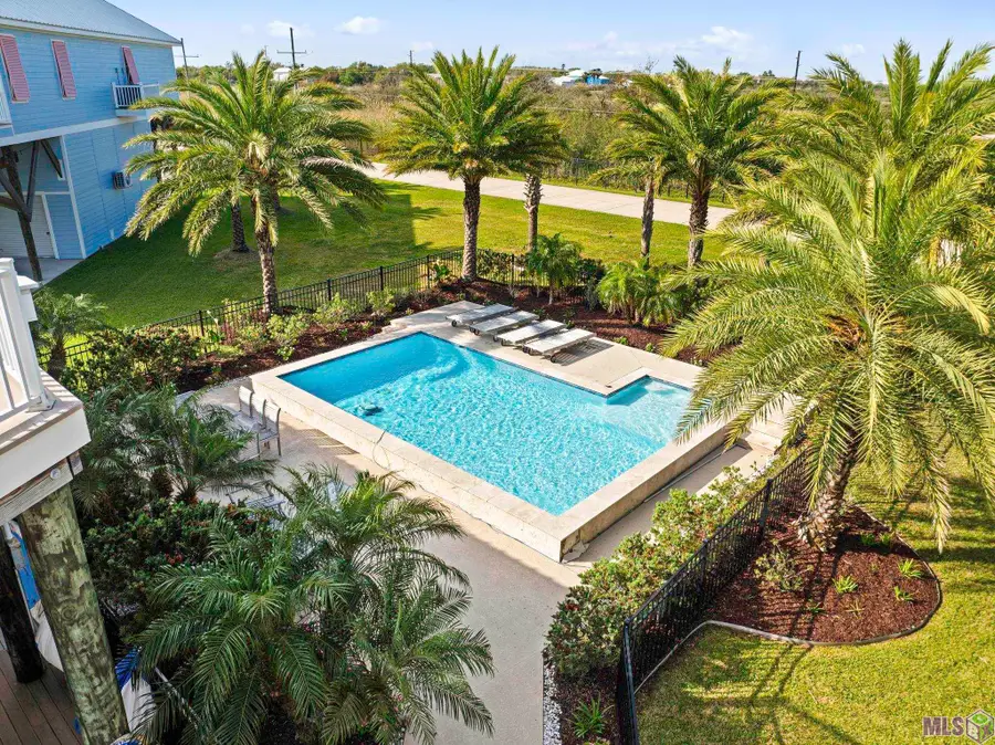 47 Queen Bess, Grand Isle, LA 70358 - #2