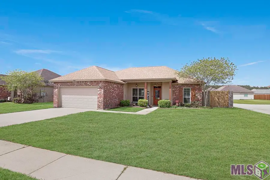 28319 Lake Sabine Dr, Livingston, LA 70754 - #2