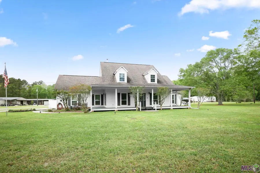 29725 Henderson Ln, Walker, LA 70785 - #2