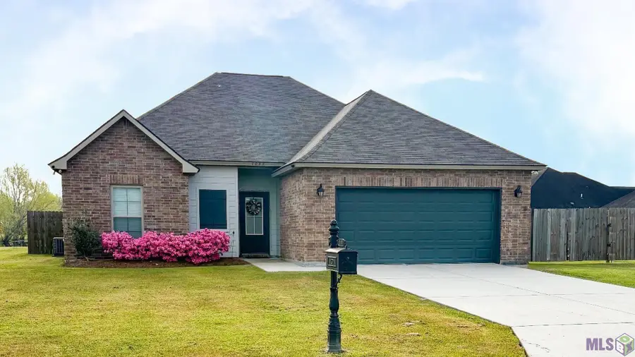 7037 Easy St, Addis, LA 70710 - #2