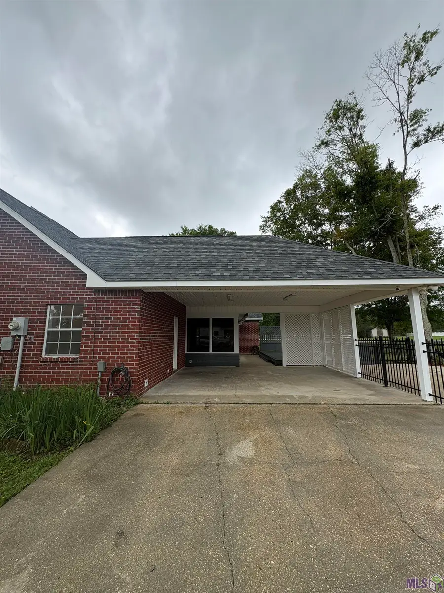 16009 Acadia Dr, Prairieville, LA 70769 - #3