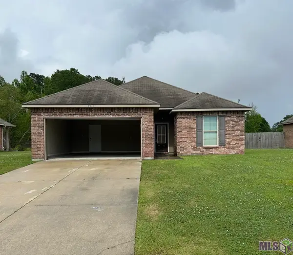 13947 Arbor Walk Dr, Denham Springs, LA 70726