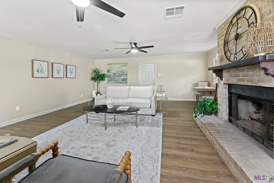 41024 Lee Dr, Gonzales, LA 70737 - #2