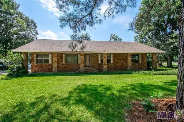 11837 E Subdivision Rd, Port Allen, LA 70767