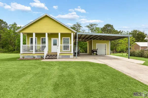 17258 Tchula Dr, Springfield, LA 70462