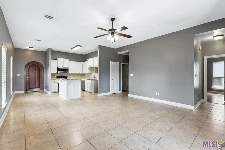 1610 San Miguel Dr, Saint Gabriel, LA 70776 - #3