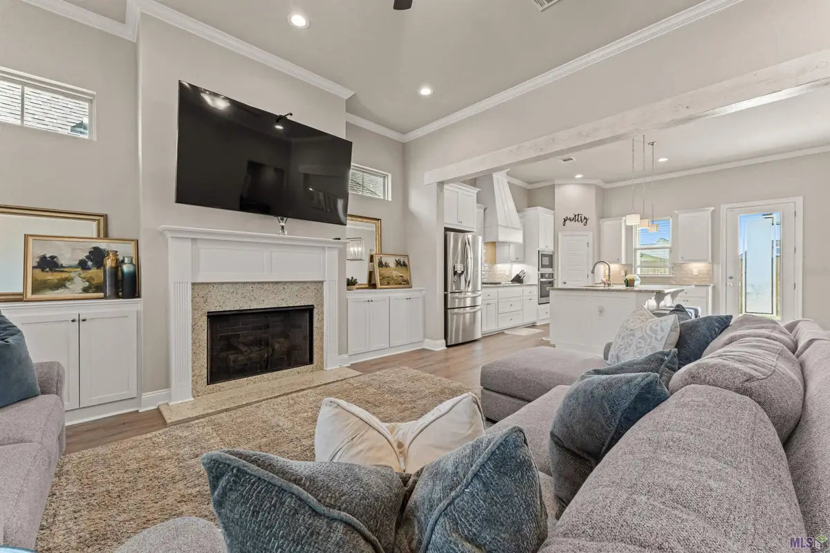 5159 Black River Rd, Darrow, LA 70725 - #1