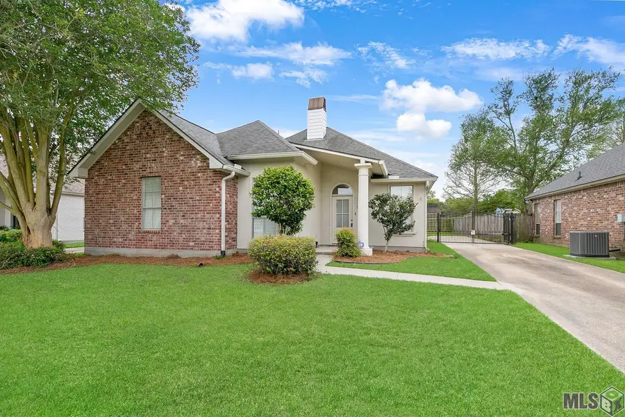 10436 Springpark Ave, Saint George, LA 70810 - #2