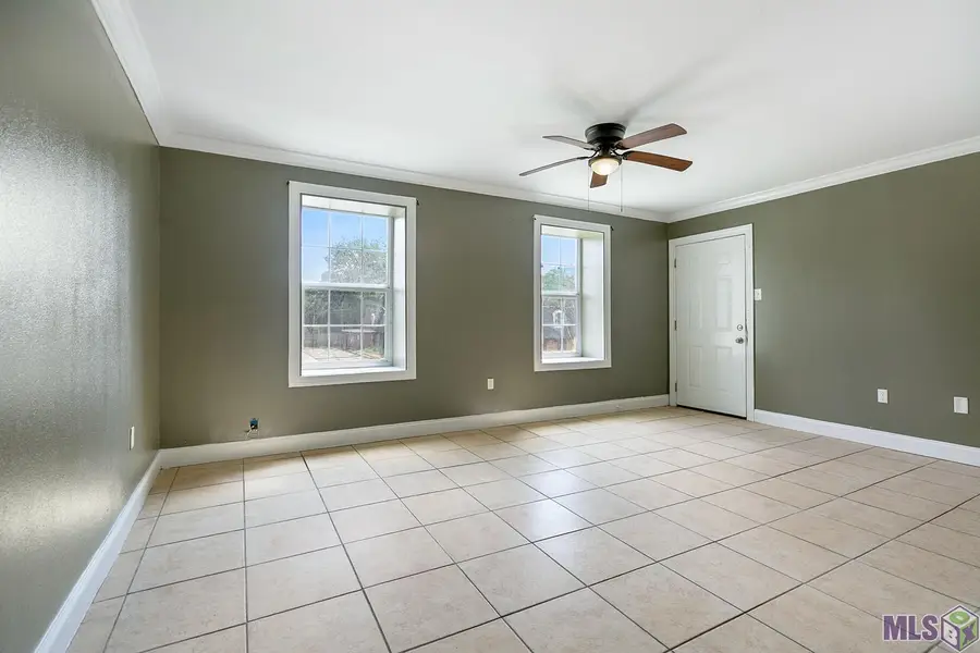 1135 Monet Dr, Baton Rouge, LA 70806 - #3