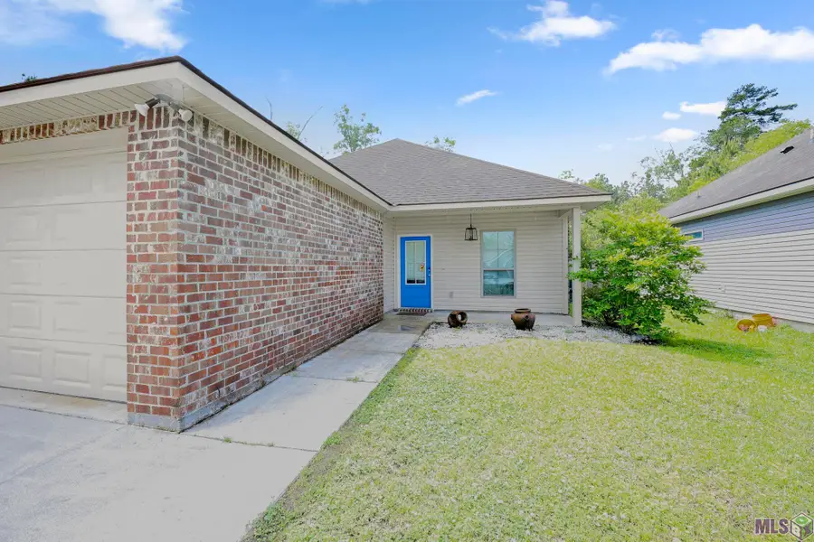 10836 Field Pointe Dr, Denham Springs, LA 70726 - #2