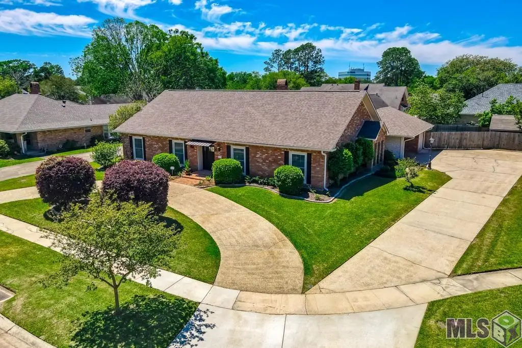 3812 Lake Larouge Dr, Baton Rouge, LA 70816 - #1