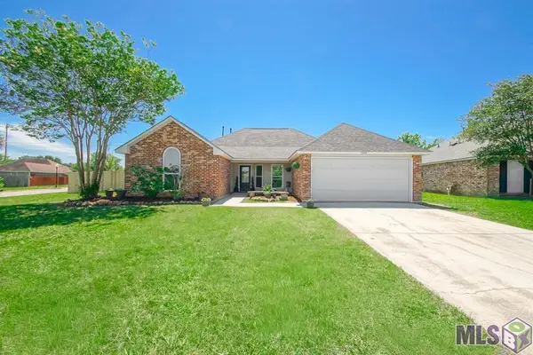 23840 Rosemont Ave, Denham Springs, LA 70726