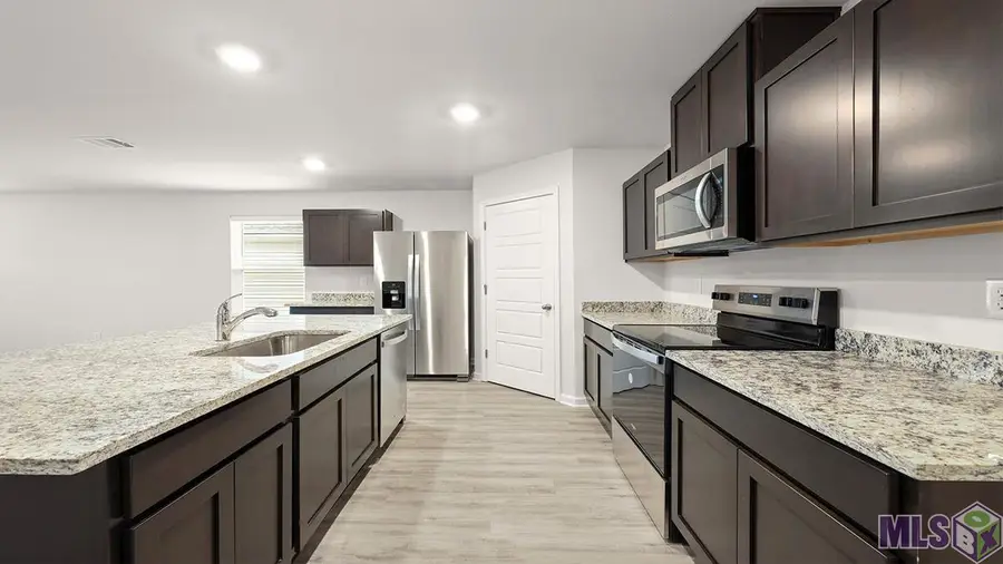 35462 Forest Manor Ave, Denham Springs, LA 70706 - #3