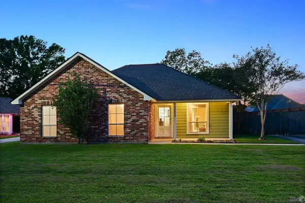 15059 Ridgewood Ave, Prairieville, LA 70769