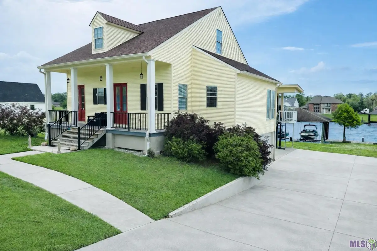 11416 River Highlands Drive, Saint Amant, LA 70774 - #1