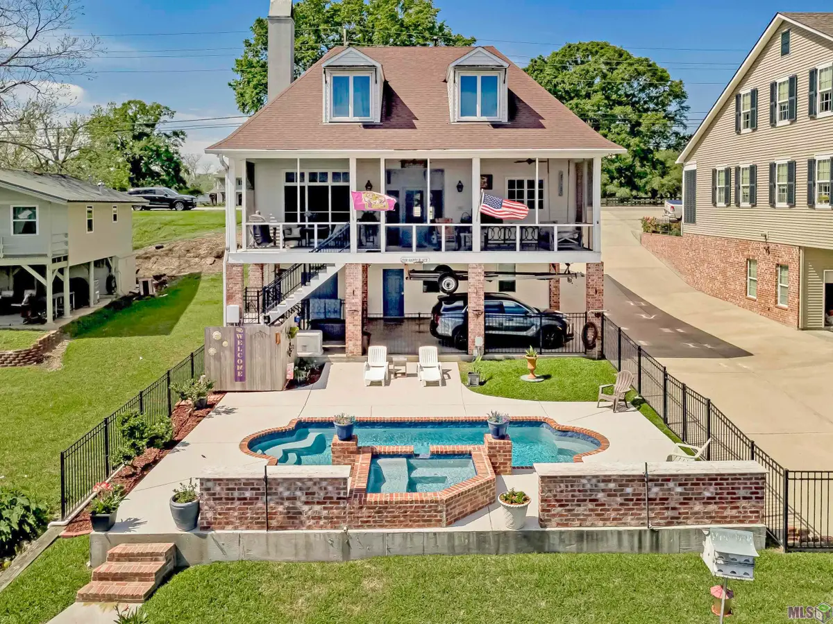 7890 False River Rd, Oscar, LA 70762 - #1