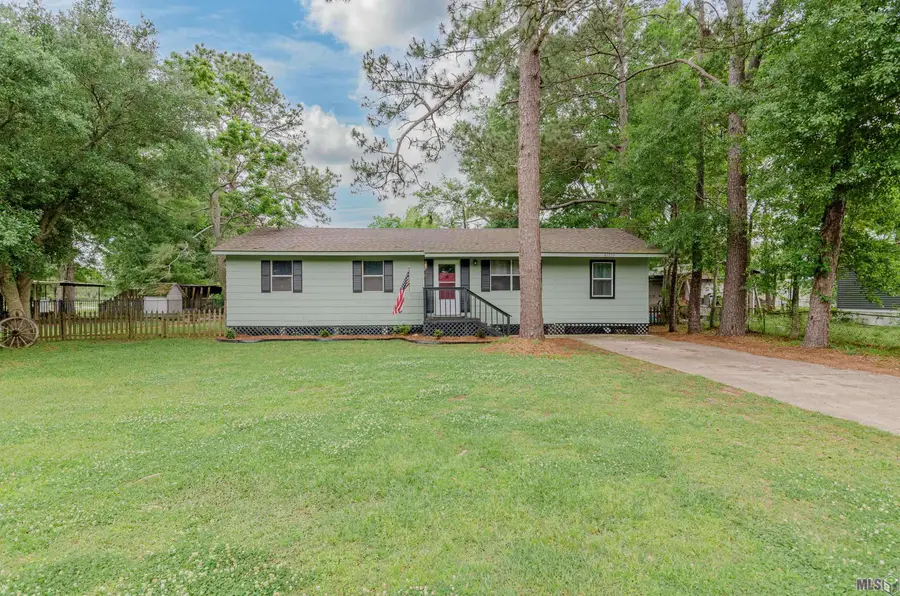 41519 Jeanette Rd, Prairieville, LA 70769 - #2
