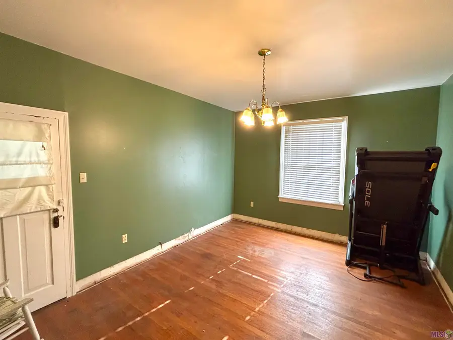 615 S Jefferson Ave, Port Allen, LA 70767 - #3