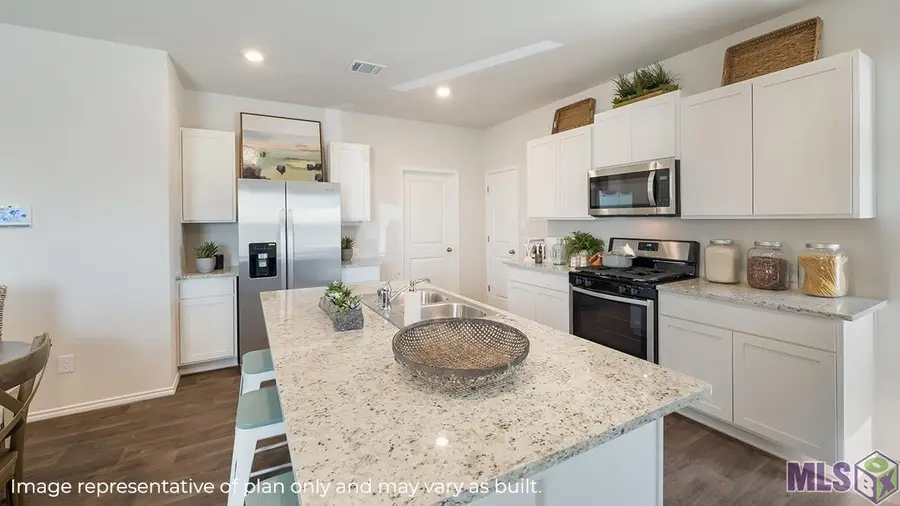 35480 Forest Manor Ave, Denham Springs, LA 70706 - #3