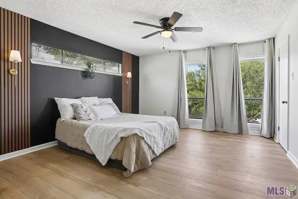 8440 E Cypress Point Ct, Baton Rouge, LA 70809