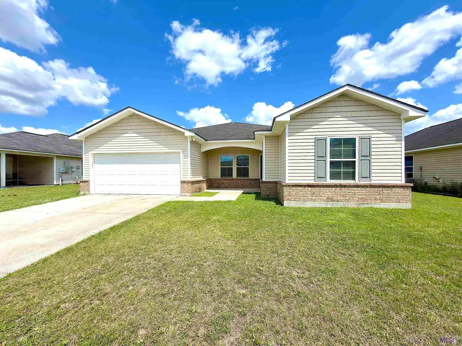 35068 Rayville Dr, Denham Springs, LA 70706 - #2