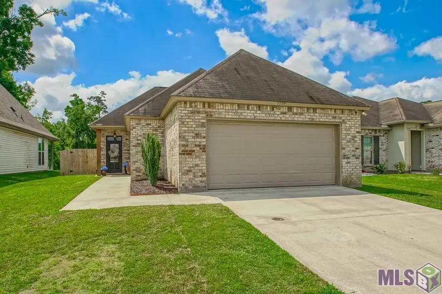 7758 Amite Springs Dr, Denham Springs, LA 70706 - #3