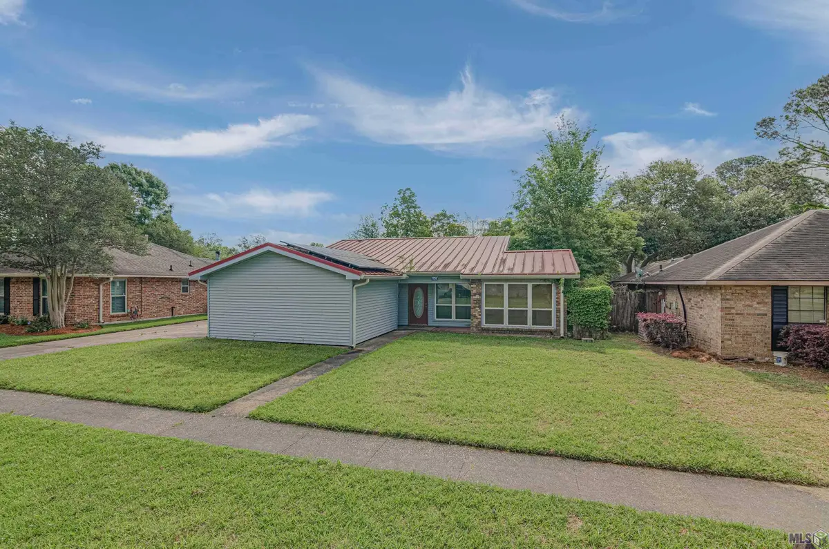 1124 Woodhue Dr, Baton Rouge, LA 70810 - #1