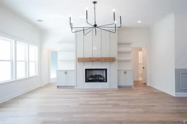 13527 Eagles Park Drive, Denham Springs, LA 70726