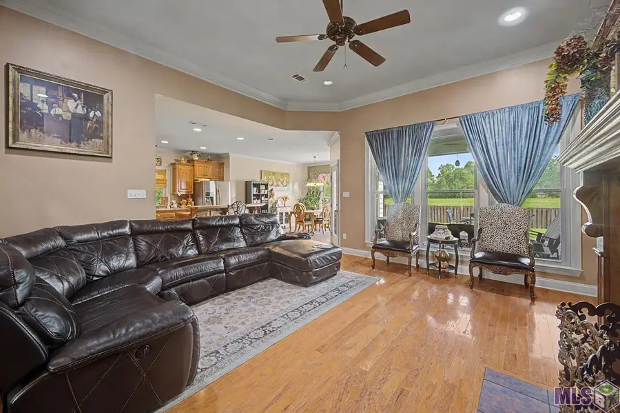 37448 Dutchtown Crossing Av, Gonzales, LA 70737 - #3