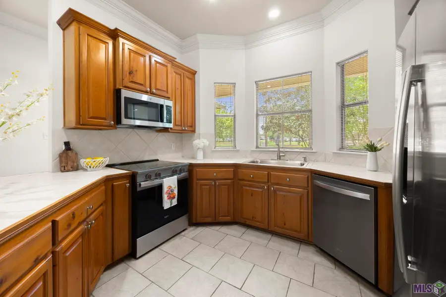 9144 Oxford Place Dr, Baton Rouge, LA 70809 - #3