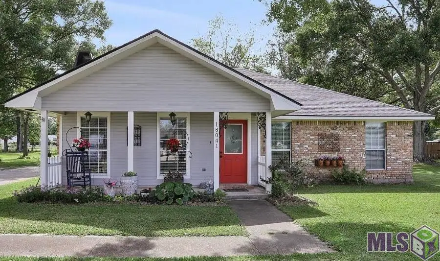18041 Autumn Leaves Dr, Prairieville, LA 70769 - #1