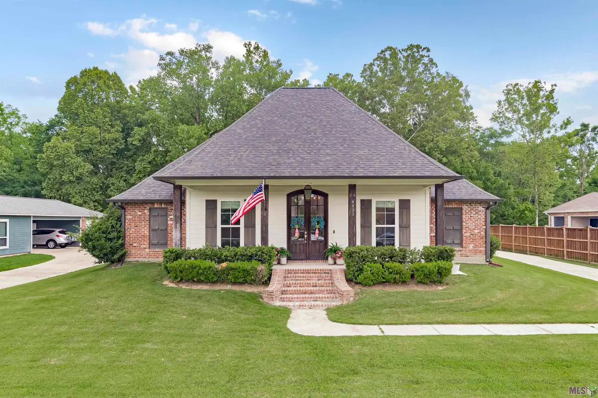 8823 Round Oak Dr, Baton Rouge, LA 70817 - #1