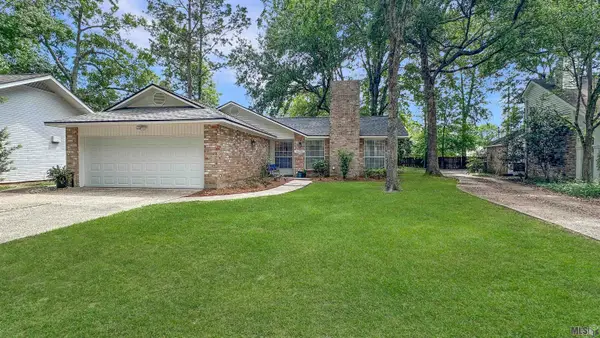 16590 La Louisiane Ct, Saint George, LA 70817