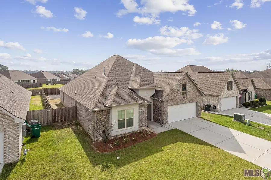 11876 Wildebeest Ridge Dr, Denham Springs, LA 70726 - #2