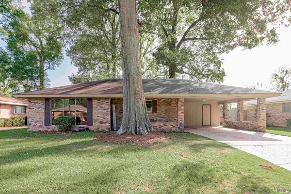 1050 Landwood Dr, Baton Rouge, LA 70806