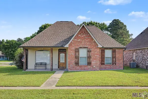 9305 Rue De Benoit, Denham Springs, LA 70706