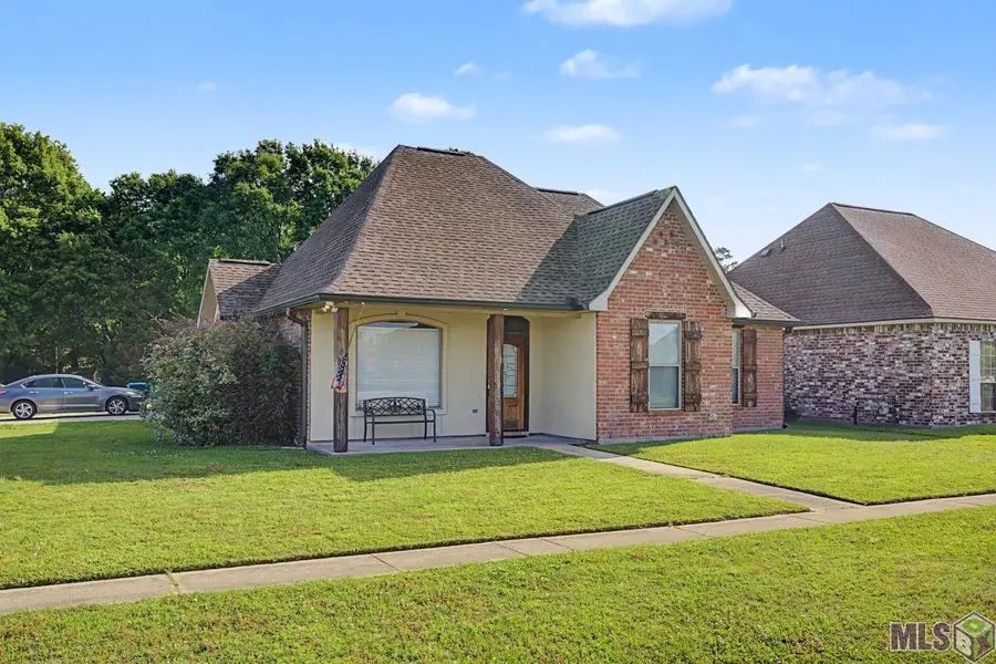 9305 Rue De Benoit, Denham Springs, LA 70706 - #2
