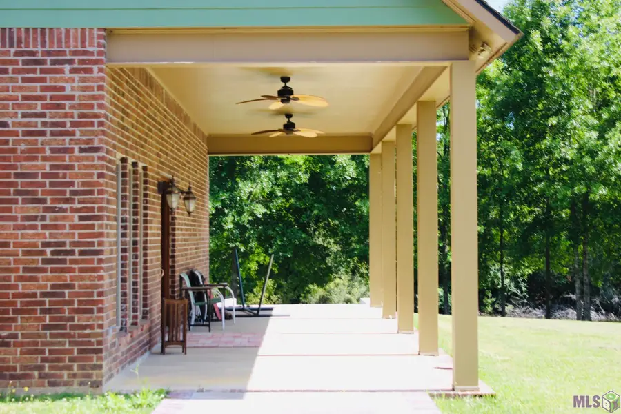 12611 Old Hammond Hwy, Baton Rouge, LA 70816 - #2