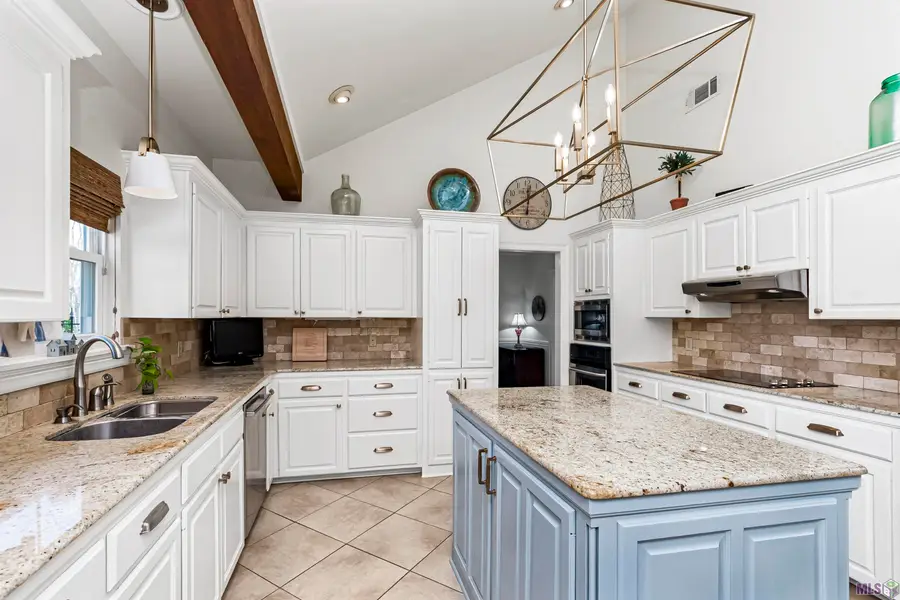 5942 Shakespeare Dr, Baton Rouge, LA 70817 - #3