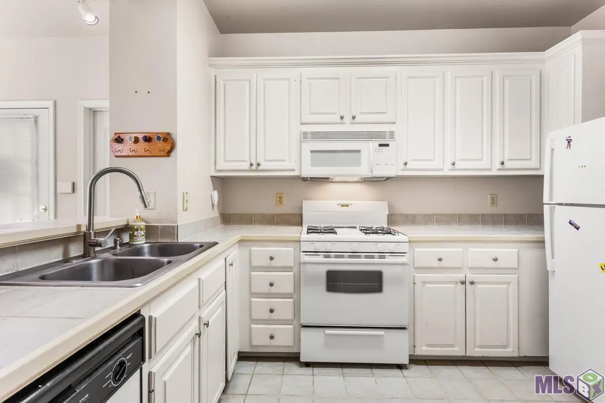 5141 Nicholson Dr #B49, Baton Rouge, LA 70820 - #1