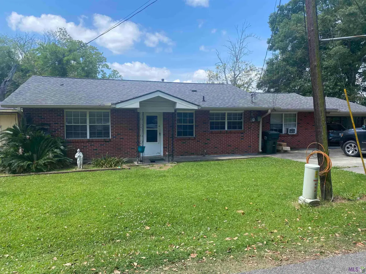 13557 W Leon St, Gonzales, LA 70737 - #1