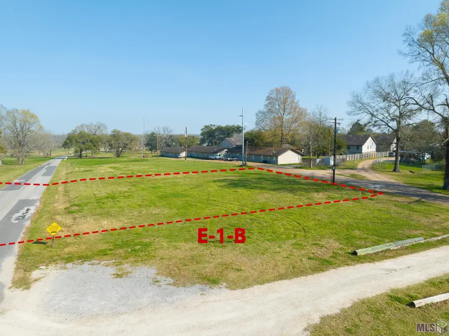 9734 West Feliciana Pkwy, Saint Francisville, LA 70775 - #2