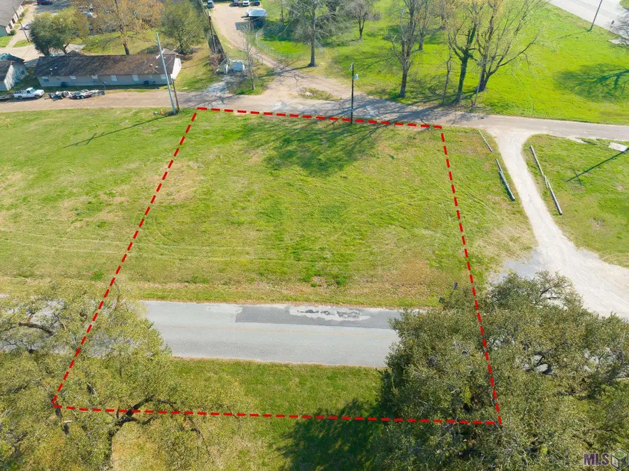 9734 West Feliciana Pkwy, Saint Francisville, LA 70775 - #3