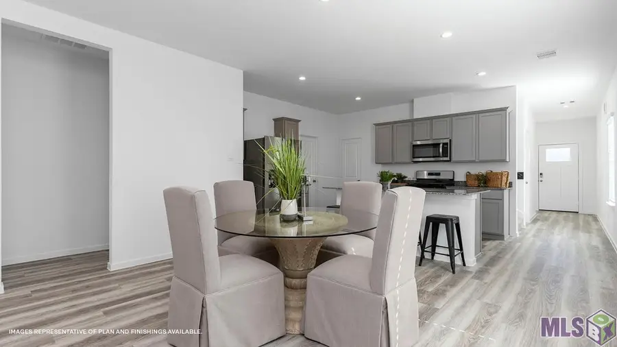 2105 Clark Ave, Zachary, LA 70791 - #3