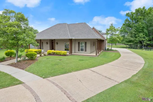 4279 Cypress Pointe Dr, Zachary, LA 70791