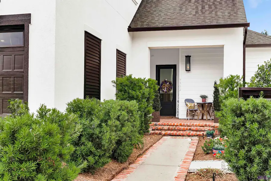 9352 Inniswylde Dr, Baton Rouge, LA 70809 - #2